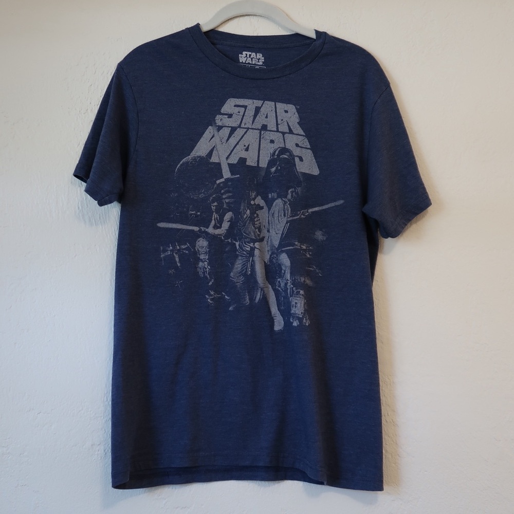 Star Wars: Blue T- Shirt - Size Medium
